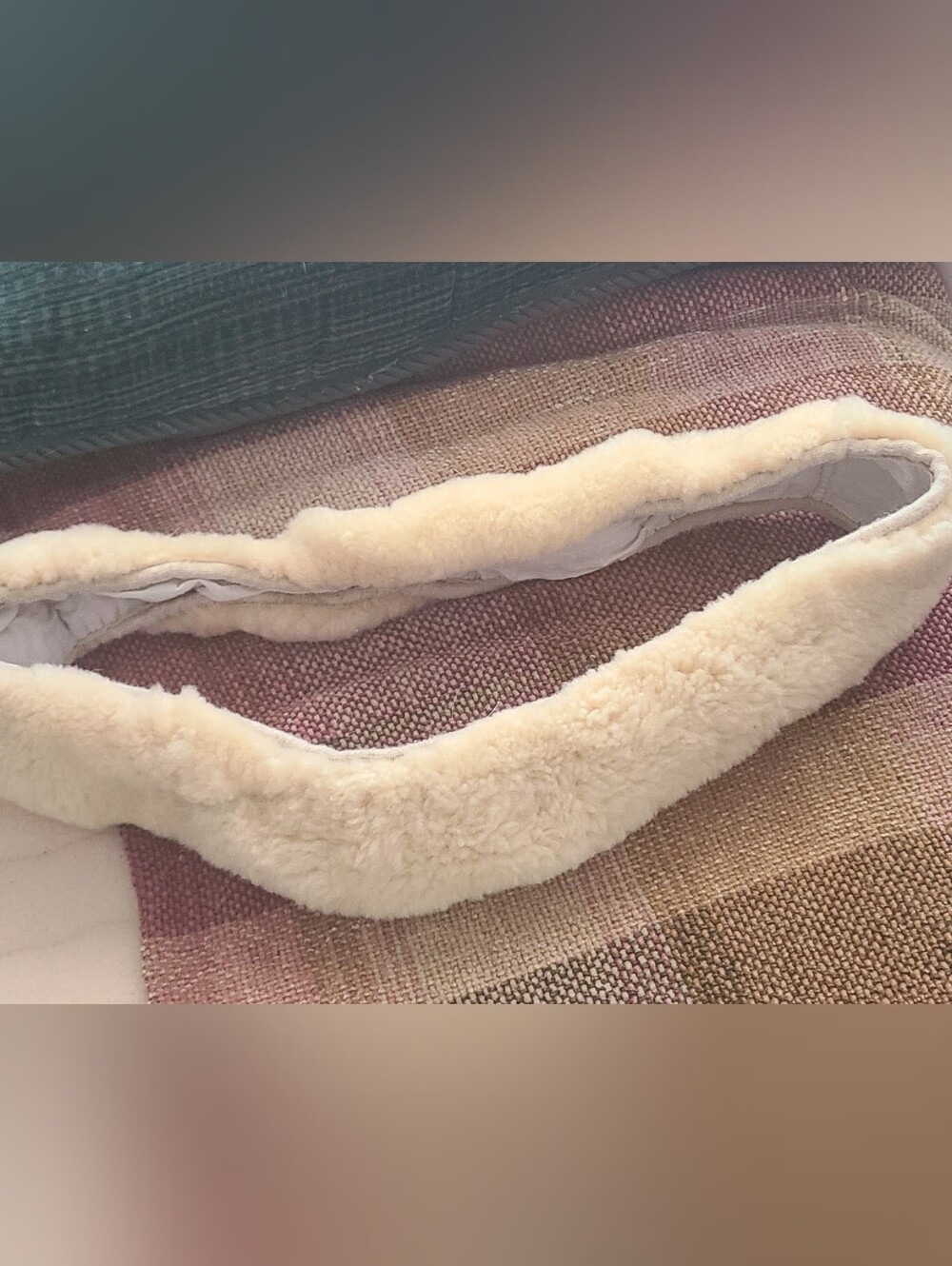 Vintage. Plush Cream Faux Shearling Steering Wheel Cover.